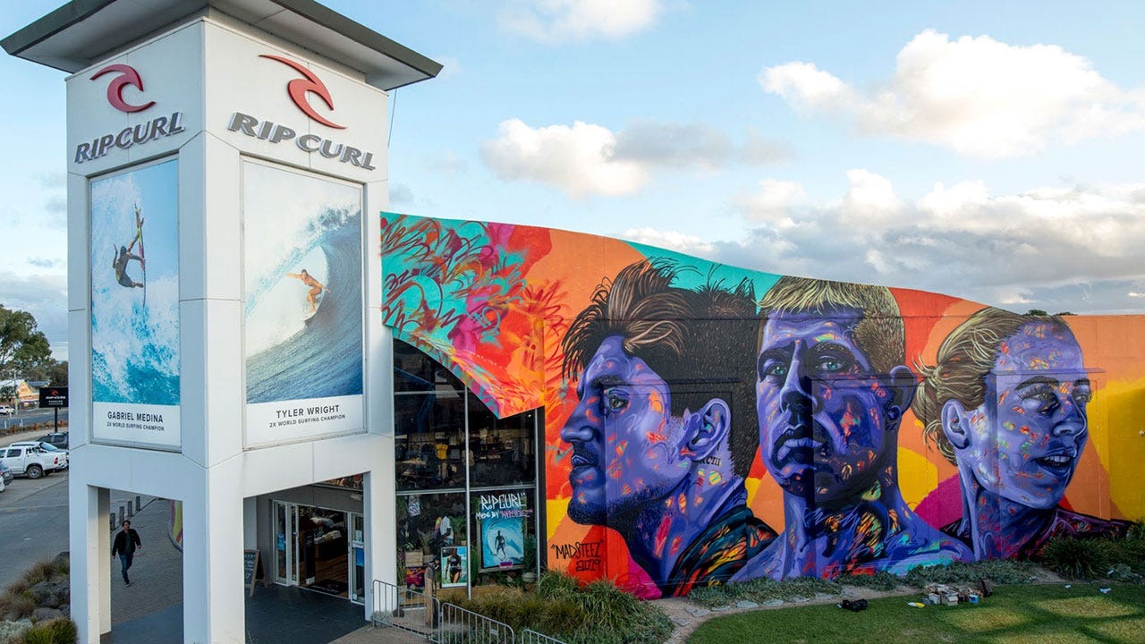 MadSteez mural in Torquay