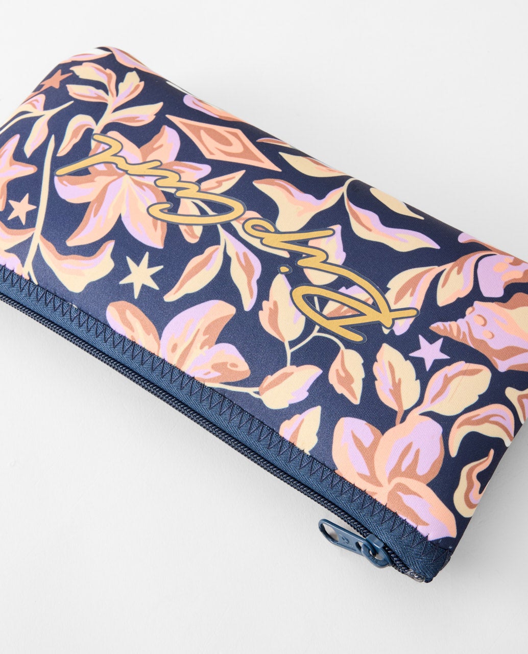 02GWUT_0108_4_1759114037000