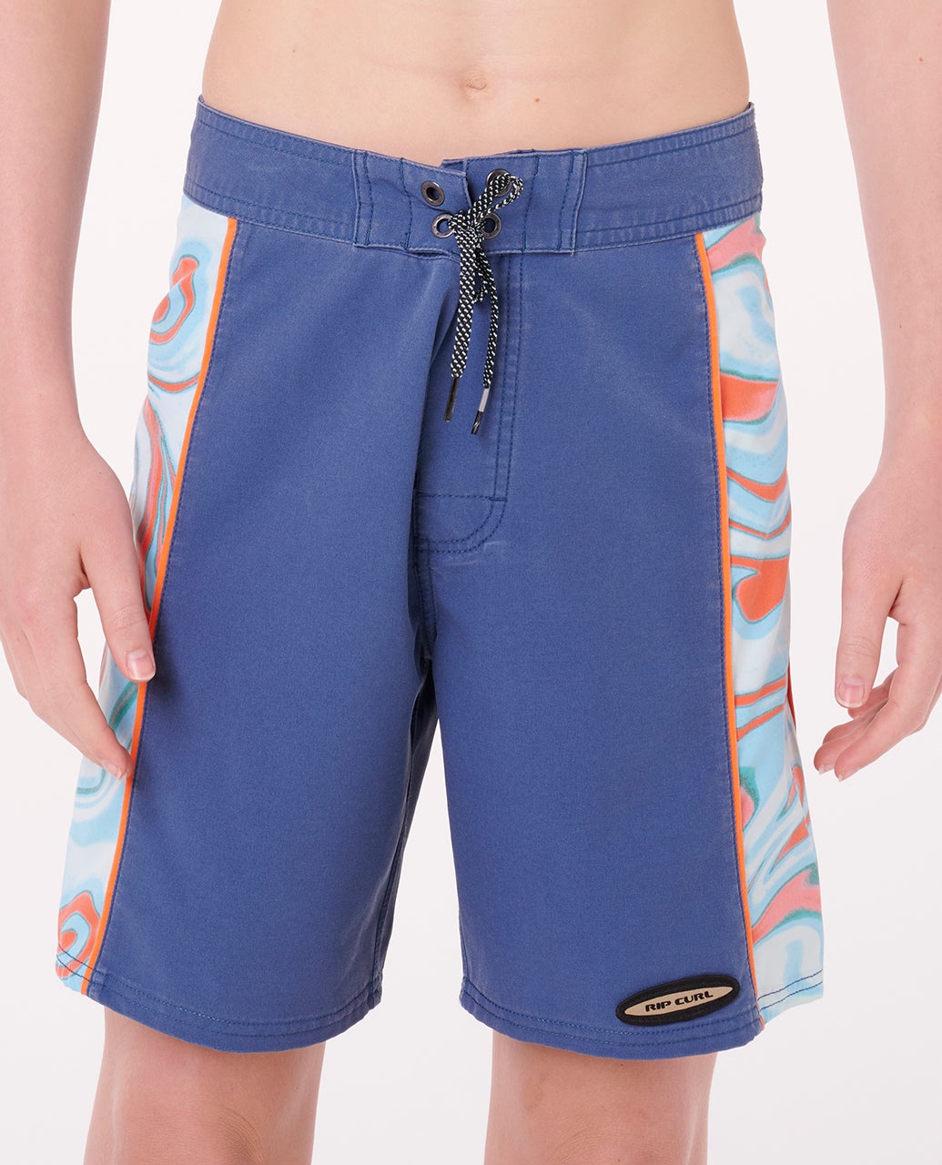 051BBO_2359_6_1759119736000