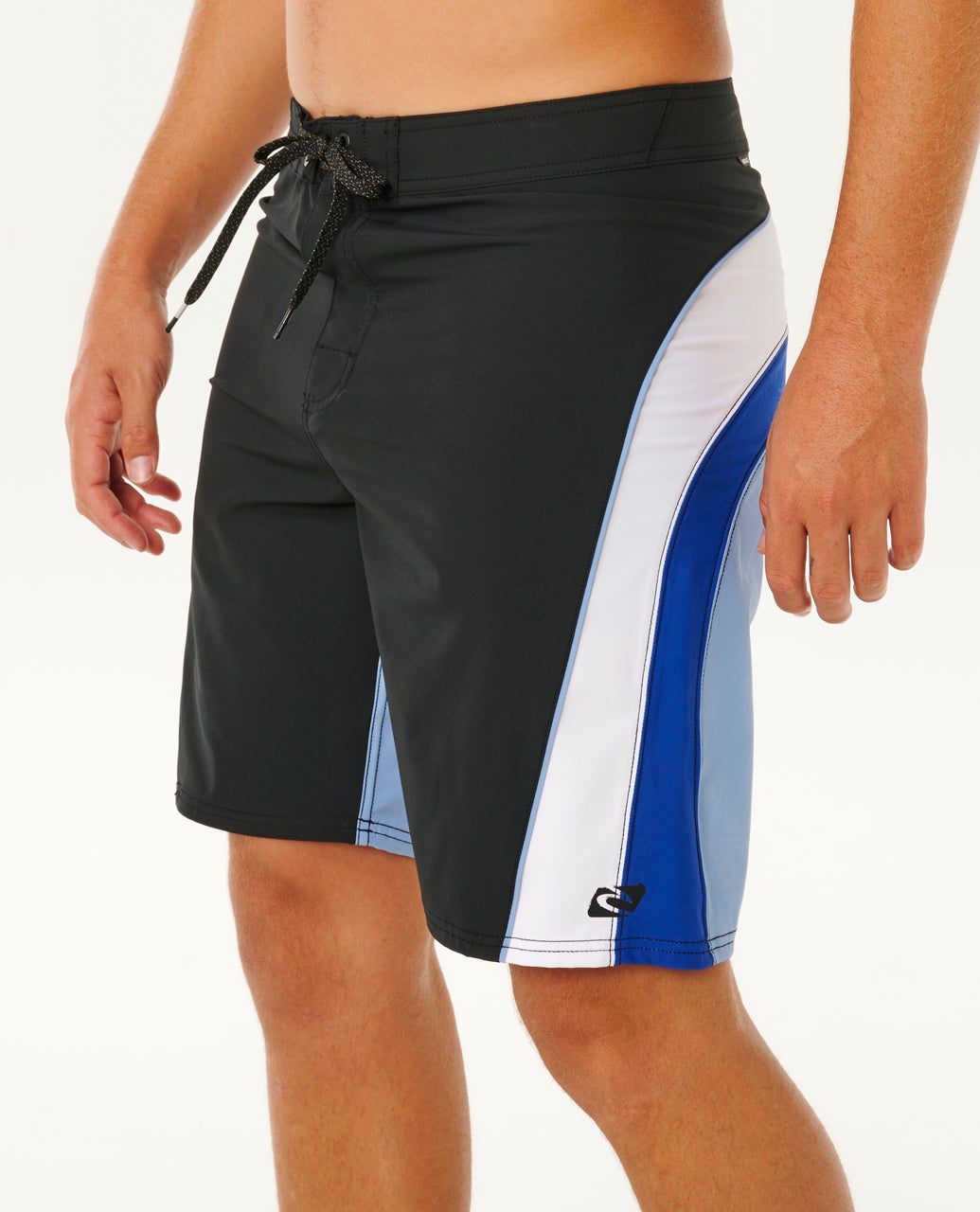 0E4MBO_4737_6_1759128552000