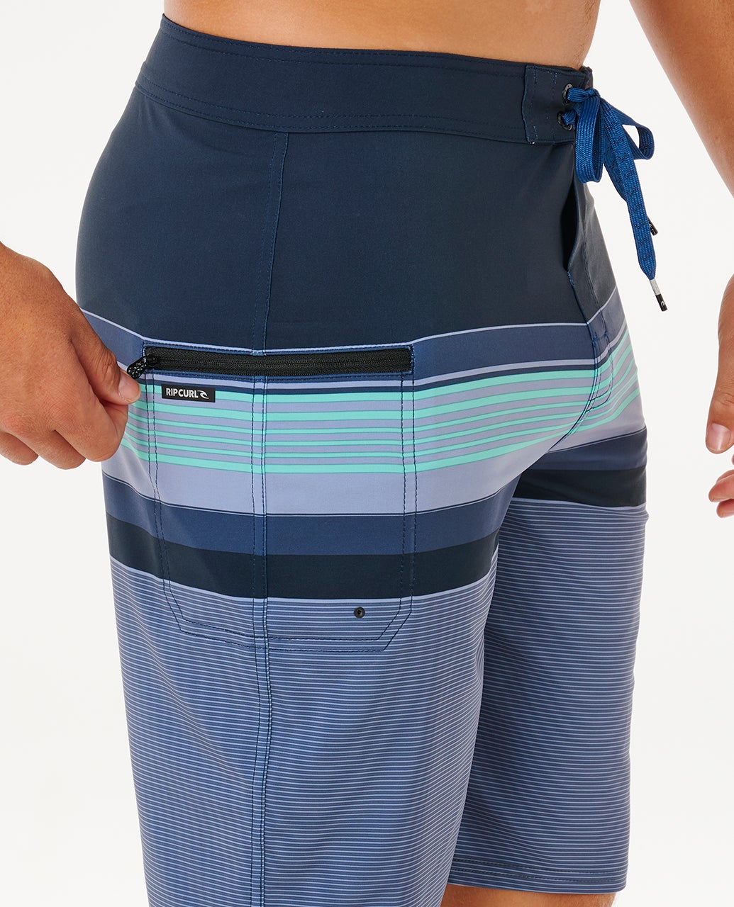 0ECMBO_0049_5_1759128668000