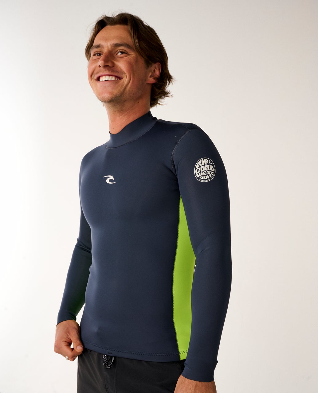 12EMWJ_0080_6_1763502381000