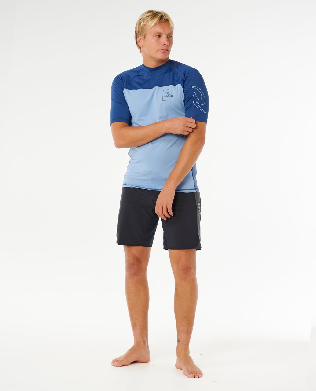 16AMRV_4737_4_1759139093000