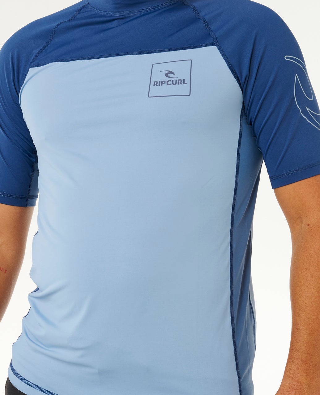 16AMRV_4737_5_1759139094000