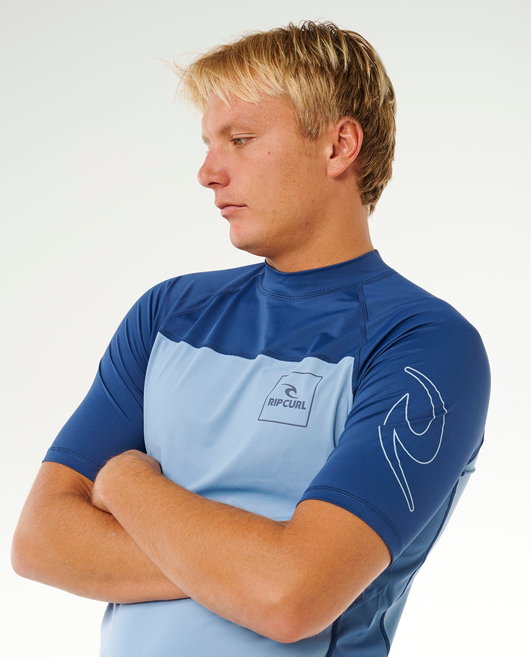 16AMRV_4737_6_1759139094000