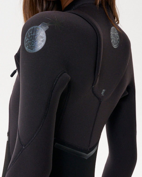 New underarm pattern increasing stretch.